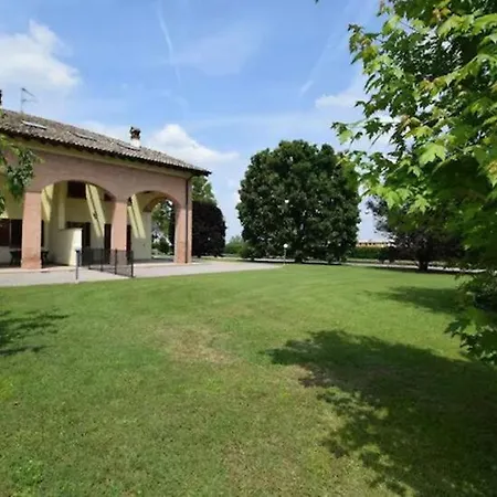 Cesare Apartment